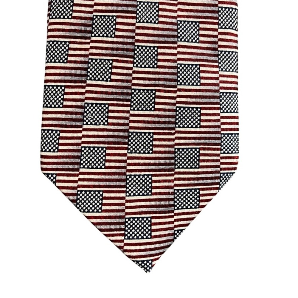 Carlos Devenezia Mens Silk American Flag Patriotic Necktie Red White Blue 59x4